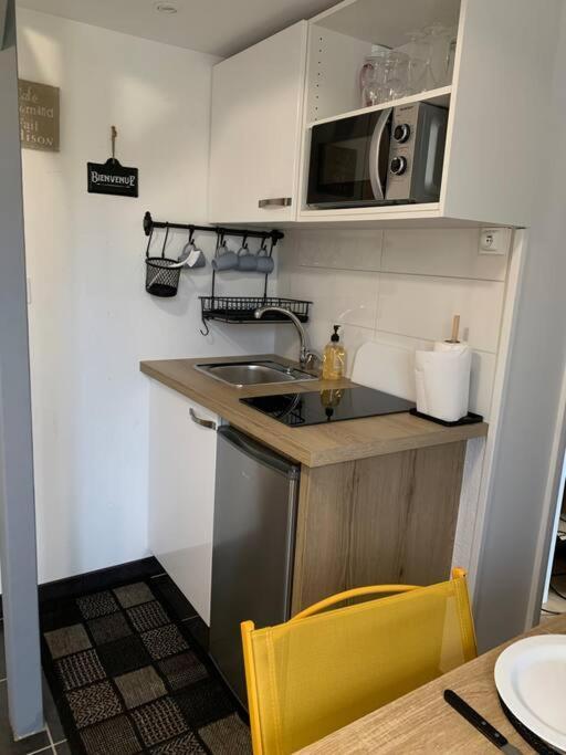 Joli Studio Mezzanine Proche Pole Europeen Yvré-lʼÉvêque Extérieur photo