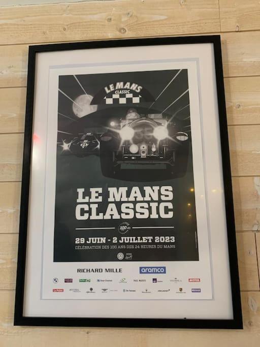 Joli Studio Mezzanine Proche Pole Europeen Yvré-lʼÉvêque Extérieur photo